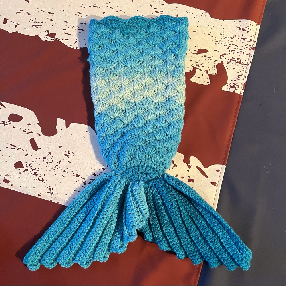 Handmade Crocheted Baby Mermaid Tail Cocoon Blanket Wrap NWOT